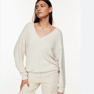 NWT Wilfred Free Hush Knit V-Neck Sweater
